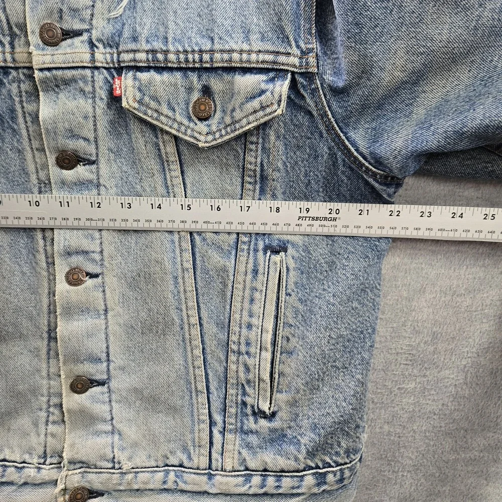 VINTAGE Levi's Men Jacket M Trucker Blanket Lined Grunge Distressed 80s 90s READ
